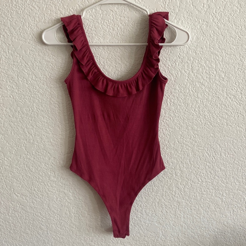 Charmed Hearts Bodysuit💚